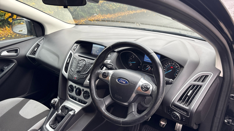 Ford Focus 1.6 182 EcoBoost Zetec S 5dr Petrol Hatchback